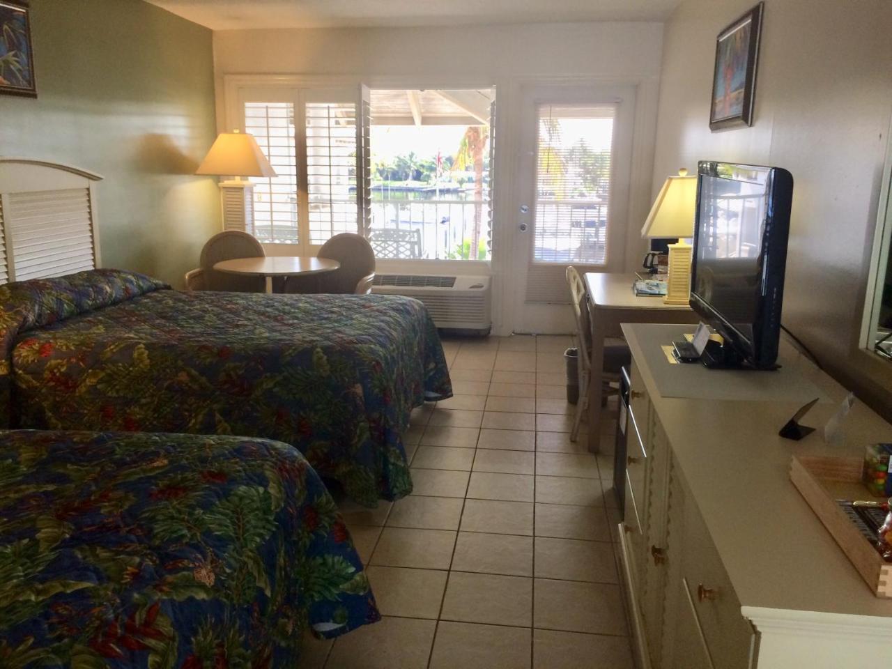 Pirate'S Cove Resort And Marina - Stuart Bagian luar foto