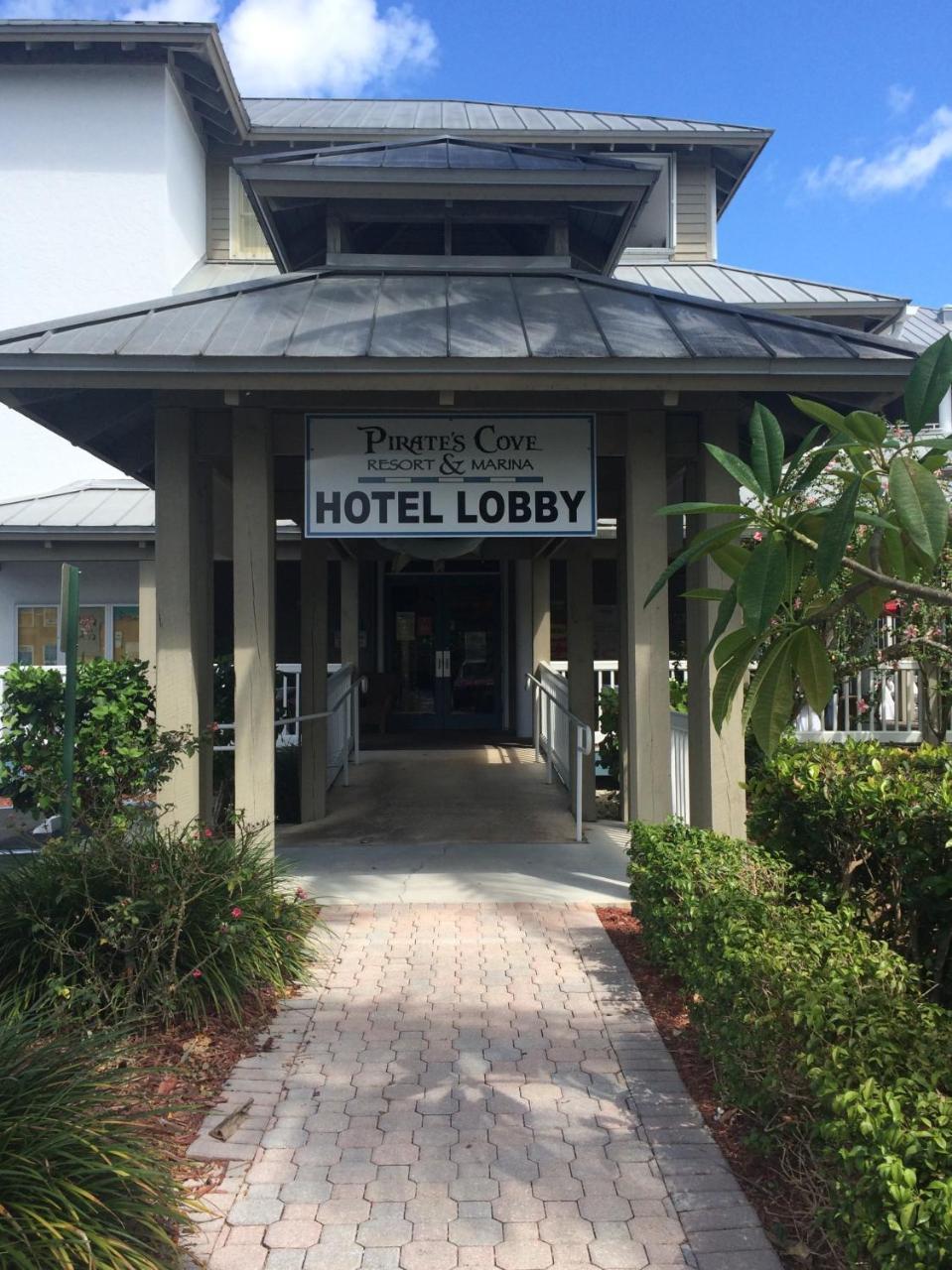 Pirate'S Cove Resort And Marina - Stuart Bagian luar foto